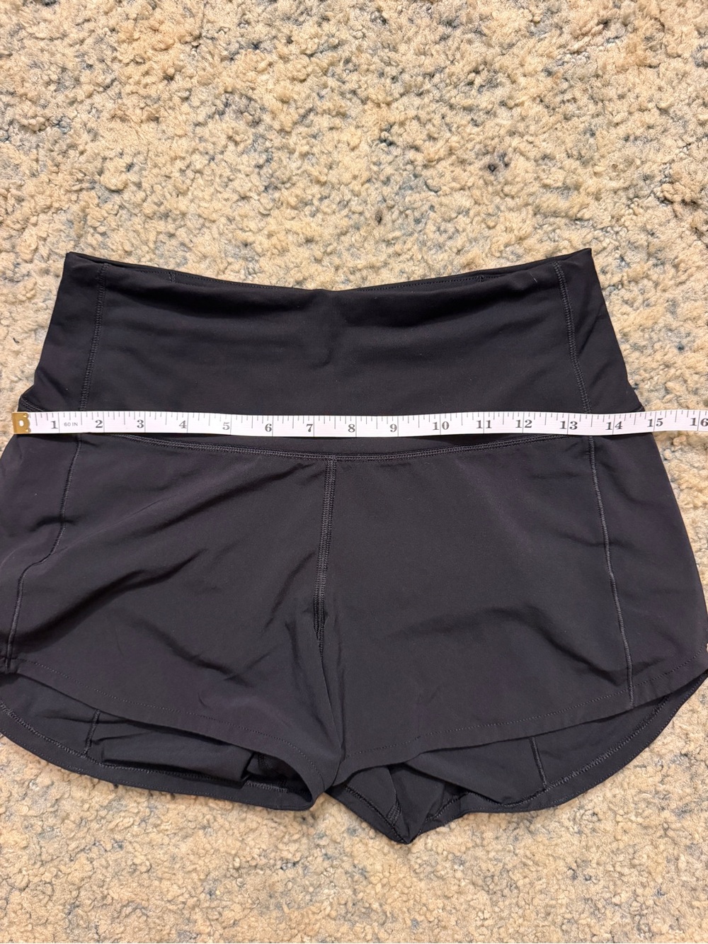 Lululemon Speed Up LR Short 2.5" Black Lined Size 2